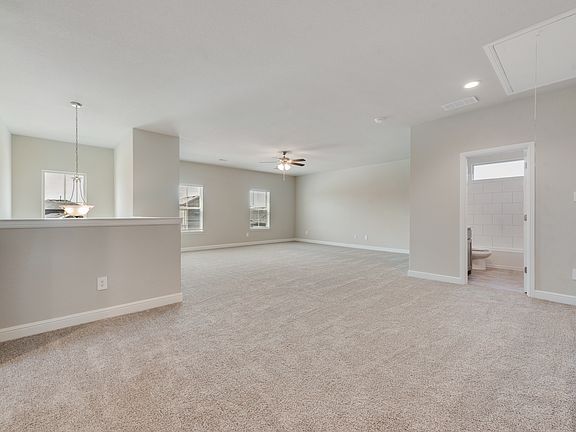 5th image of 1217 Elgar Dr