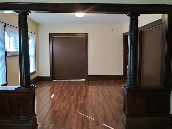 2nd image of 1433 7th Ave #2