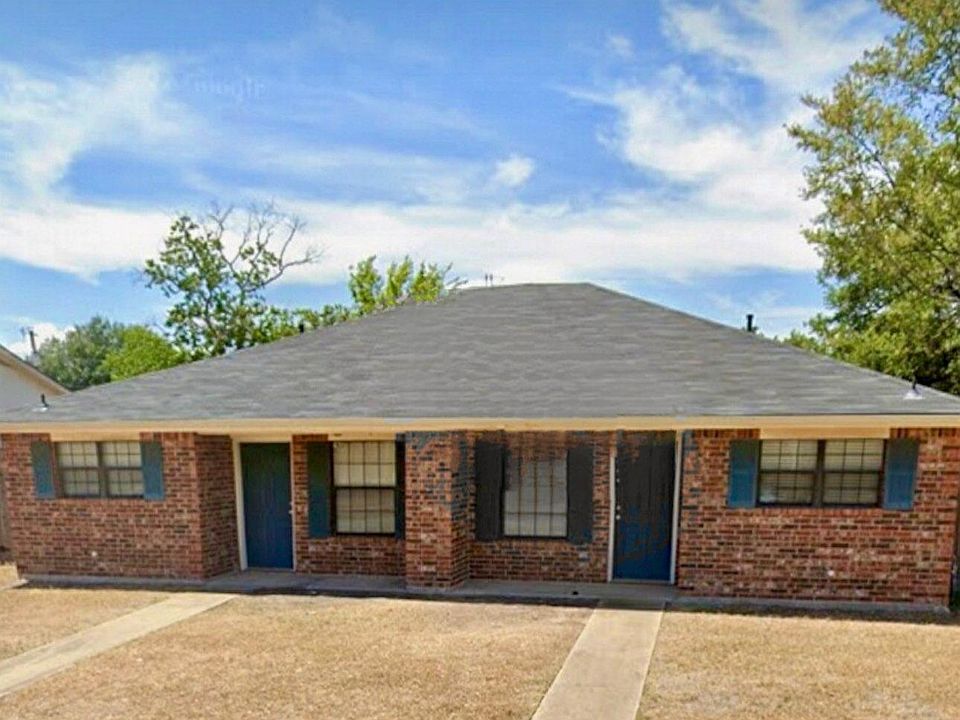 1st image of 1920 Holleman Dr W