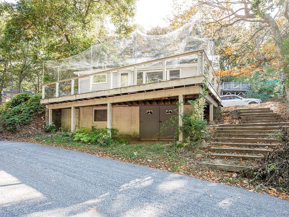 6 Woodcliff Trl, Baiting Hollow, NY 11933 MLS 3437707 Zillow