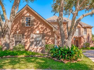 13706 Aspen Cove Dr, Houston, TX 77077