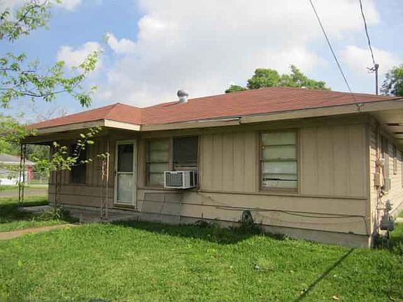 2nd image of 2348 6th Ave