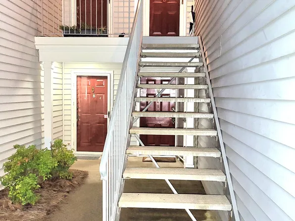 7036 Somerset Cir, Alpharetta, GA 30004