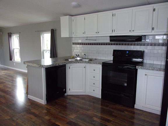 3rd image of 33222 Dockside Ln #157