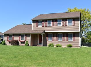 7635 Wild Turkey, Liverpool, NY 13090