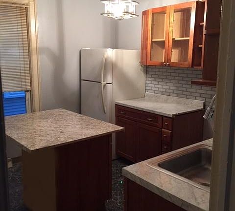 2nd image of 1021 Elmwood Ave