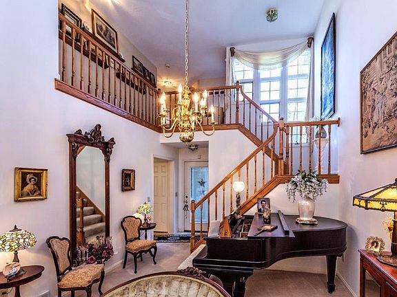 5th image of 5266 Wolf Run Village Ln