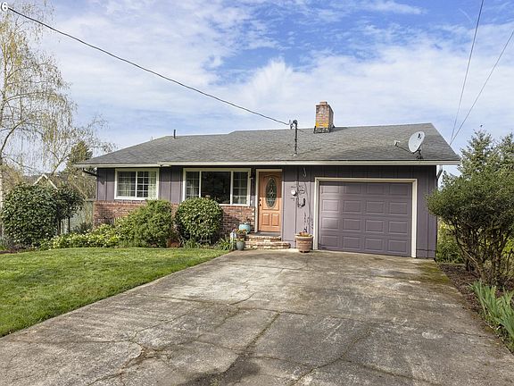 5th image of 8815 SE 28th Ave