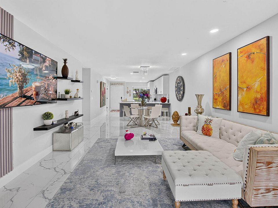 1st image of 8967 Belle Aire Drive