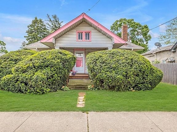 4th image of 8 Brightside Ave