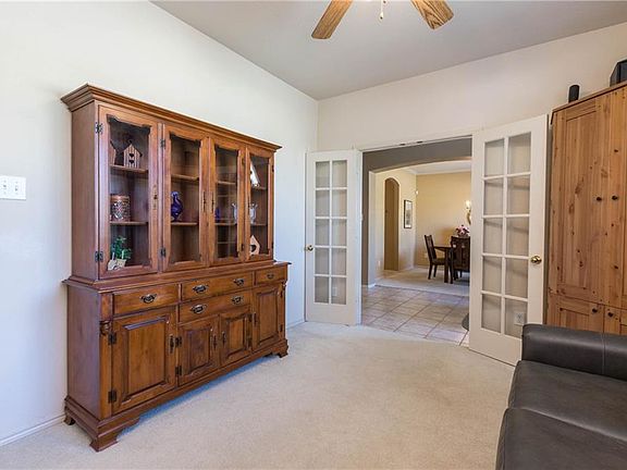 4th image of 6428 Barstow Ln