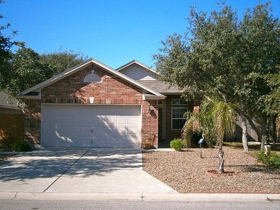 2nd image of 136 Whistlers Cove Rd