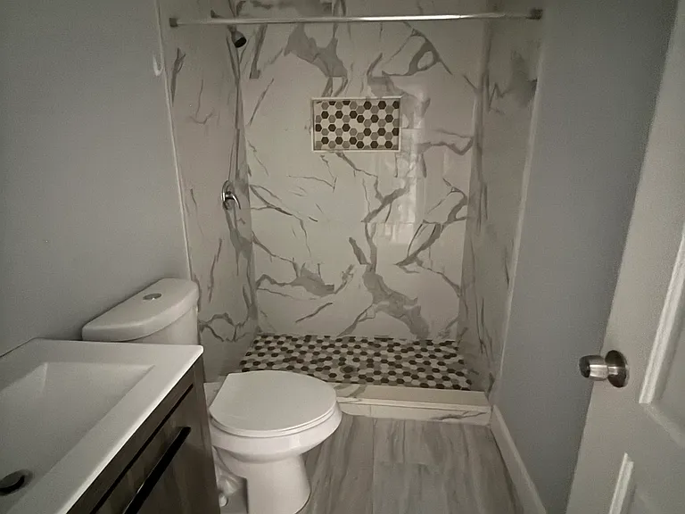 51 Grant St #1 — Photo 6