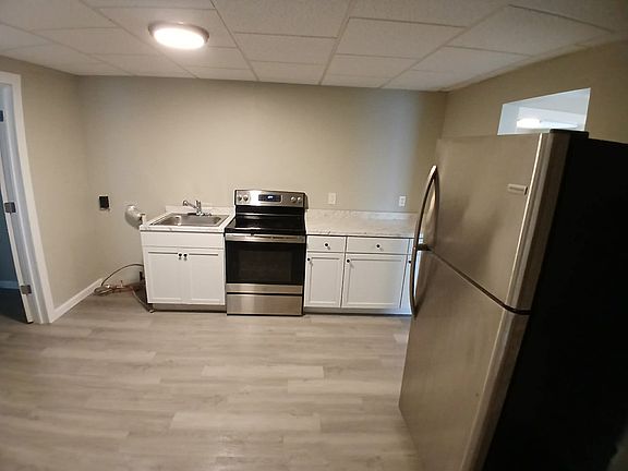 5th image of 82 Bracewell Ave #A
