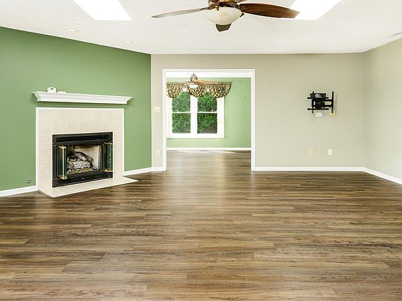 4th image of 3926 S Emilie Ct