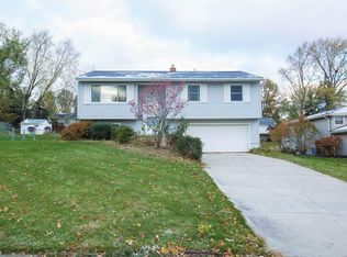 9430 Fairfield Dr, Twinsburg, OH 44087