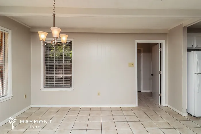 3 bed, 2.0 bath, 1507 sqft, $1,670 — Photo 4