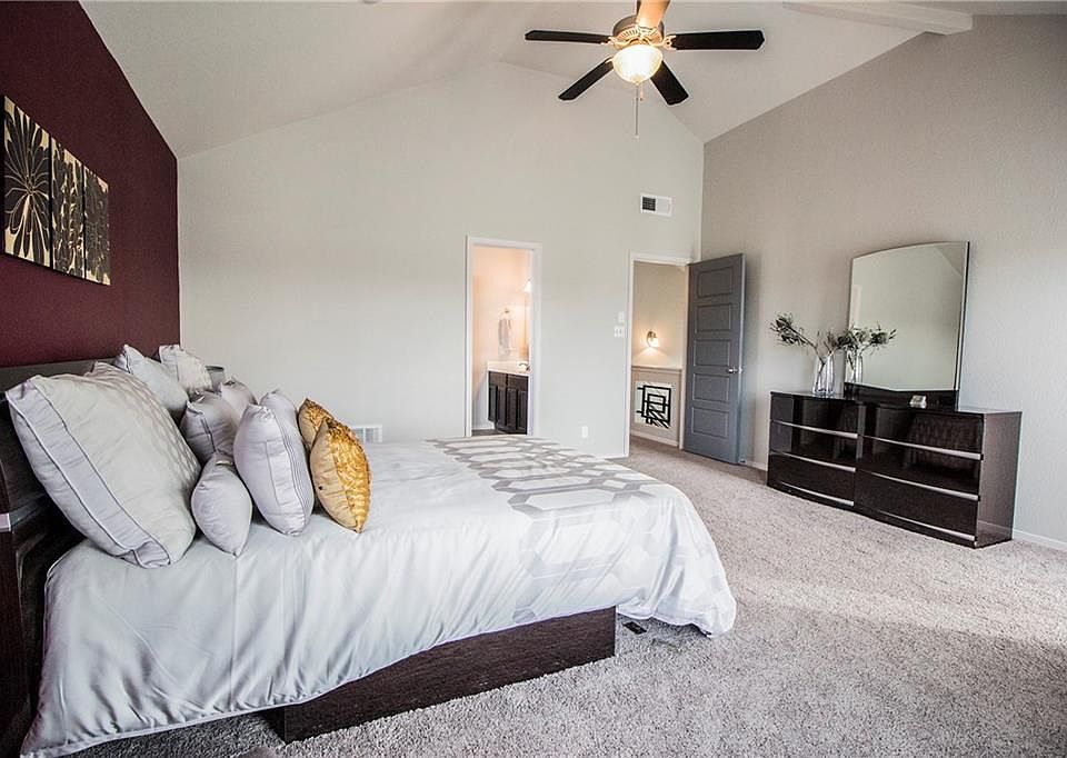 1st image of 4841 Ruben Soto Dr