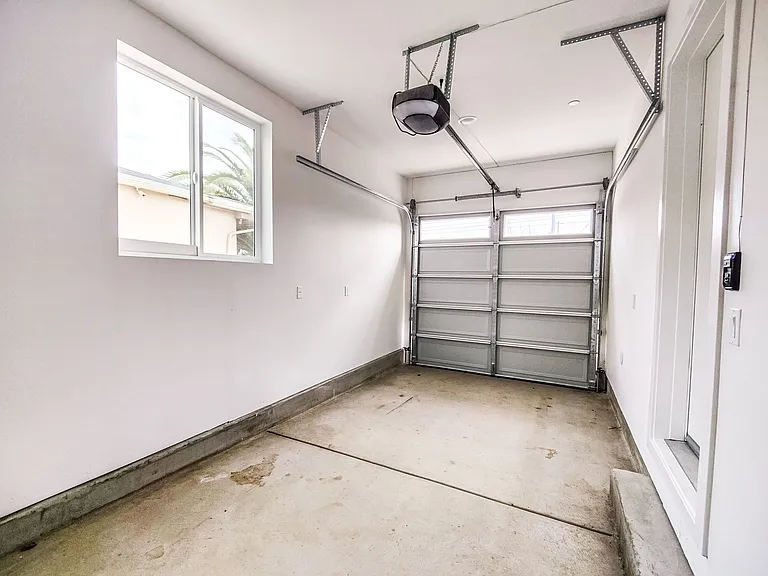 3811 Exposition Blvd — Photo 7
