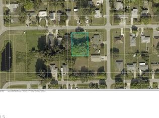 4060 Washington Ave, Fort Myers, FL 33916