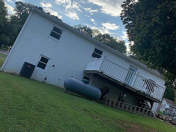 2nd image of 112 McKinney Cir