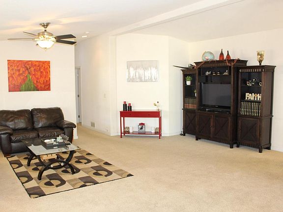 5th image of 205 Youmans Dr #205