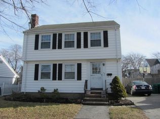 52 Starrett Rd, Lynn, MA 01905