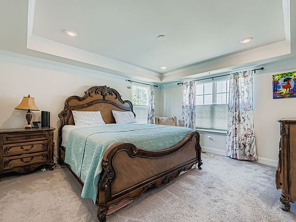 4th image of 7588 Warburg Way