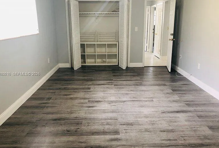 930 Benevento Ave #930 — Photo 6