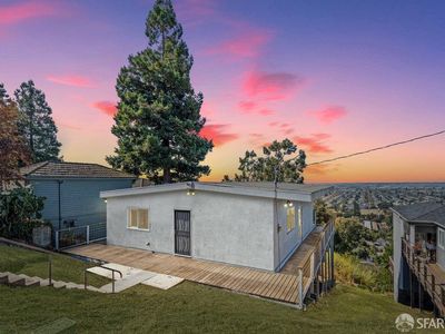 6633 Simson St, Oakland, CA, 94605