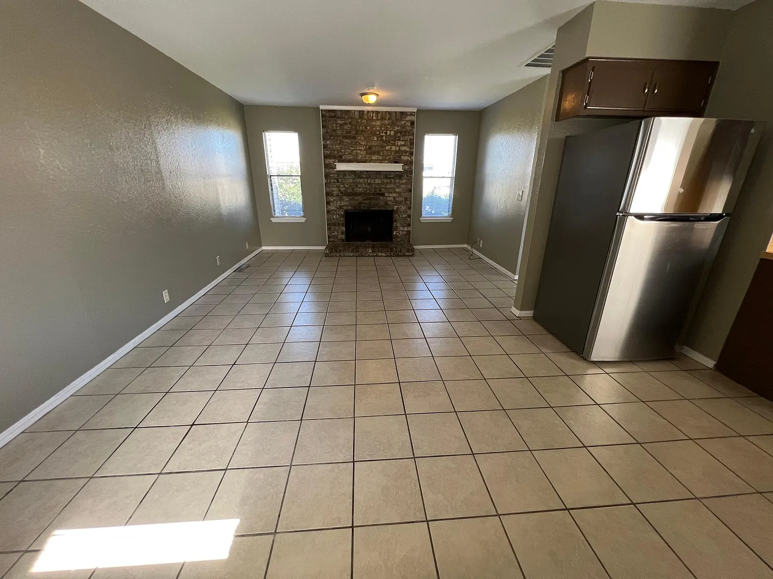 1022 Chowning Avenue — Photo 3