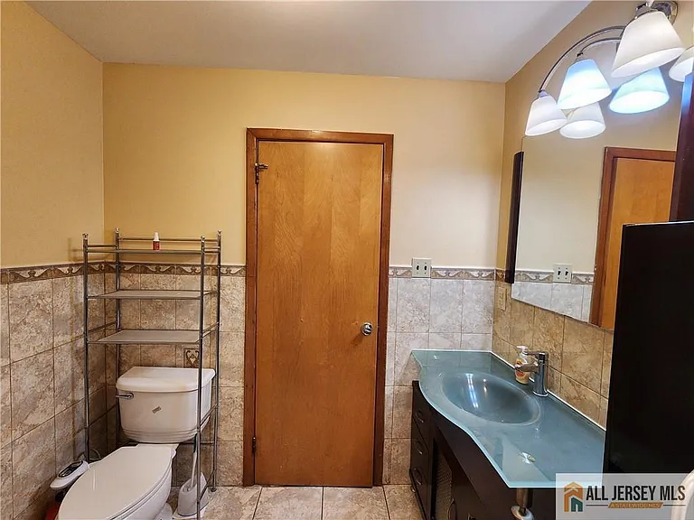 968 New Dover Rd — Photo 18