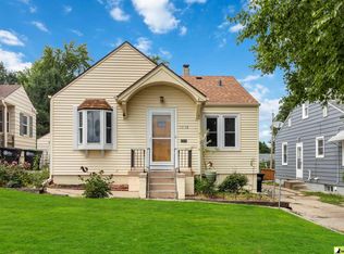 5838 Walnut St, Omaha, NE 68106