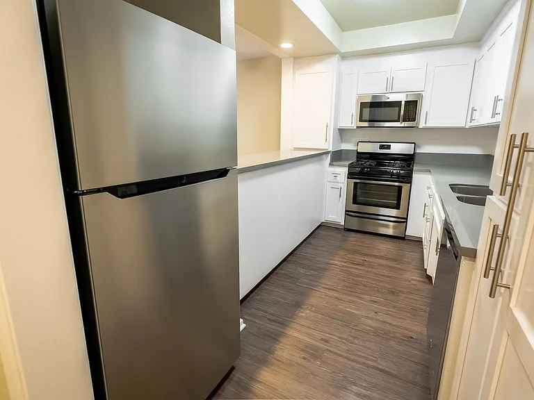 312 S. Willaman Drive — Photo 8