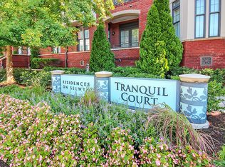 2810 Selwyn Ave #221, Charlotte, NC 28209