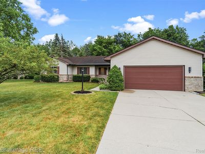 3200 Kings Brook Dr, Flushing, MI, 48433