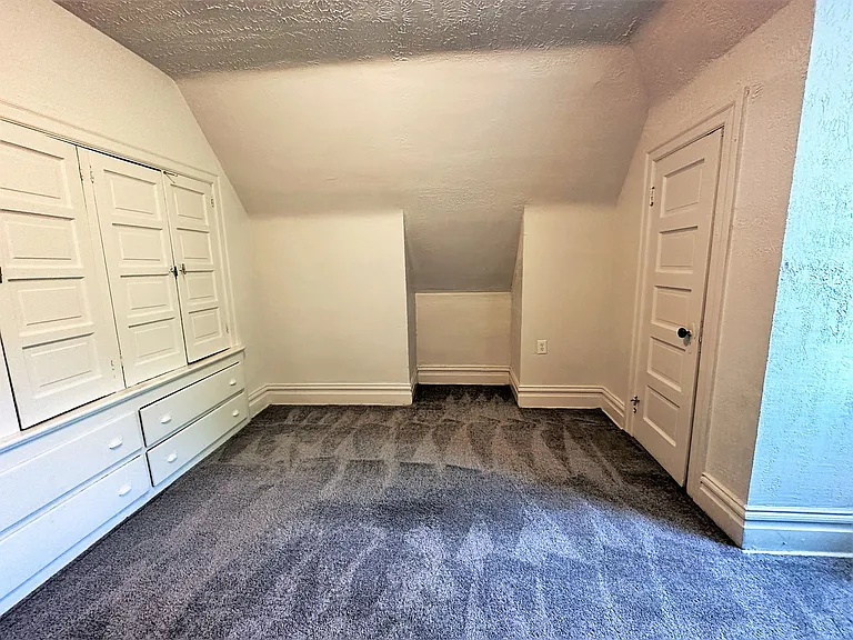 Bloomfield - Apartments For Rent In Pittsburgh — Photo 5