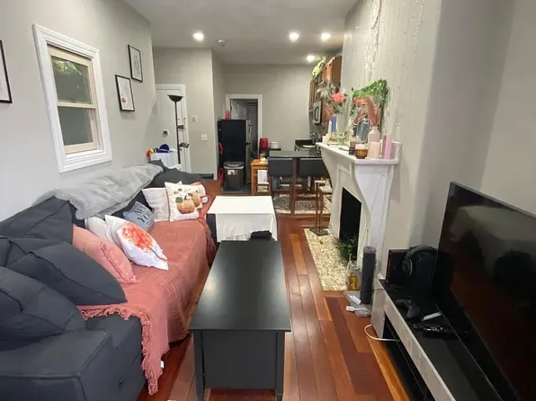 225 Newbury St Suite 1F, Boston, MA 02116