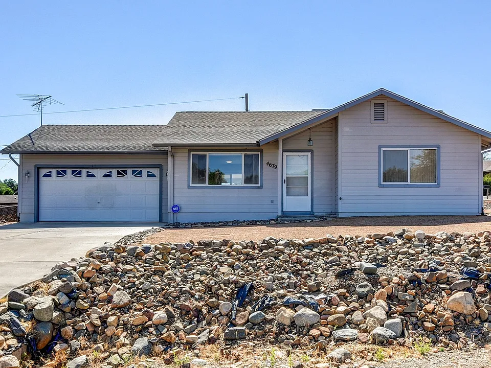 4679 N Morningstar Dr