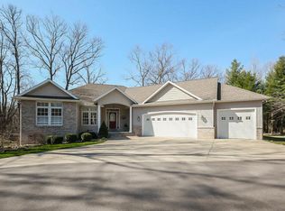 2309 N Loop Rd, Middleville, MI 49333