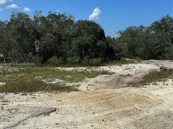 412 Eleanor Blvd, Lake Placid, FL 33852