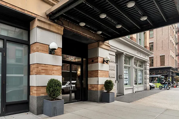 Rented by Brown Harris Stevens | media 15