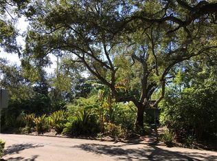 3100 W Hawthorne Rd, Tampa, FL 33611