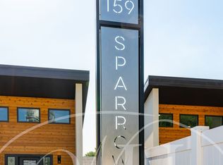 The Sparrows, College Place, WA 99324