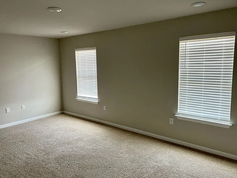 635 Earl Godwin Rd — Photo 6
