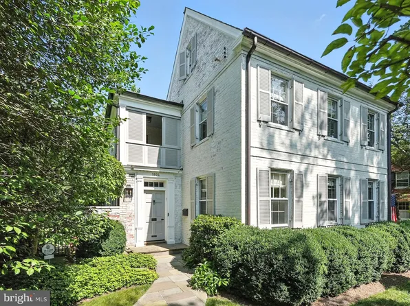 1804 45th St NW, Washington, DC 20007