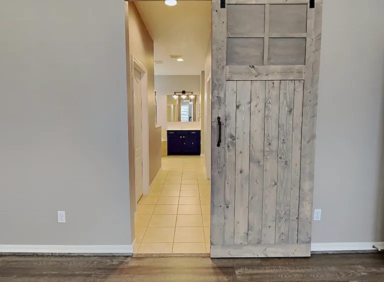 2131 Lacosta Pl — Photo 12