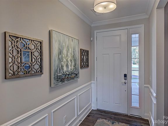 4th image of 134 Dudley Dr
