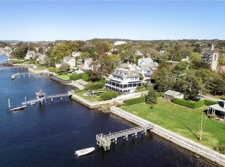 72 Washington St, Newport, RI 02840