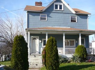 1913 Victoria Ave, Arnold, PA 15068